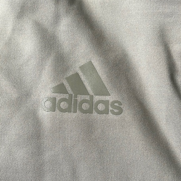 EUC Adidas Aeroready Gray/White Stripes Primegreen Zip Up Hoodie Jacket Size 2XL - Picture 3 of 10